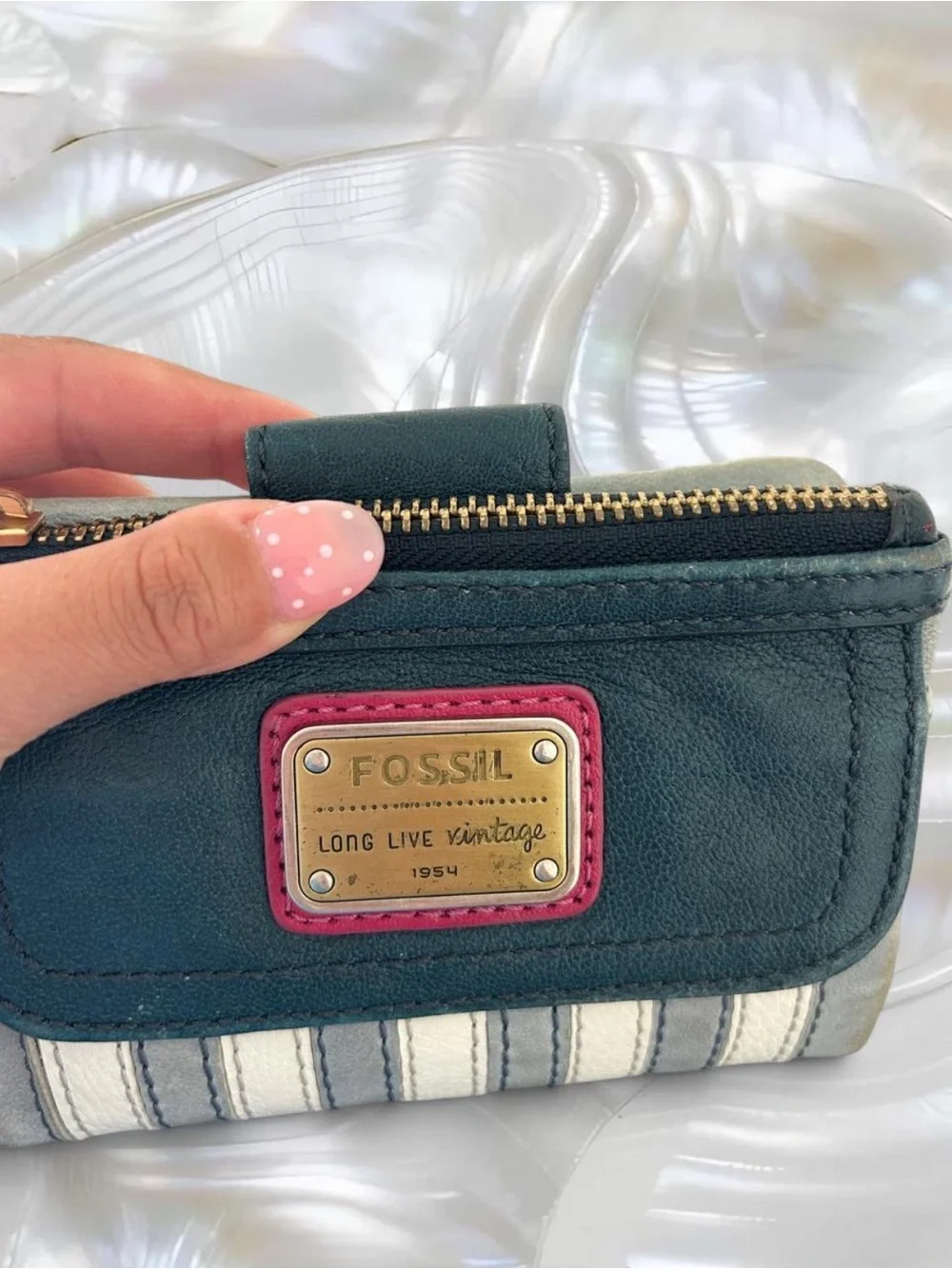 Fossil long live vintage stripped wallet
